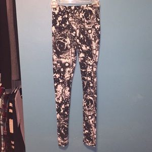 Unique cropped space leggings